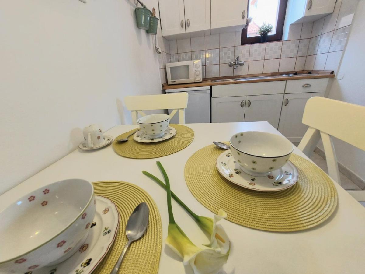 Apartmani Seaview Ljubac  Exterior photo